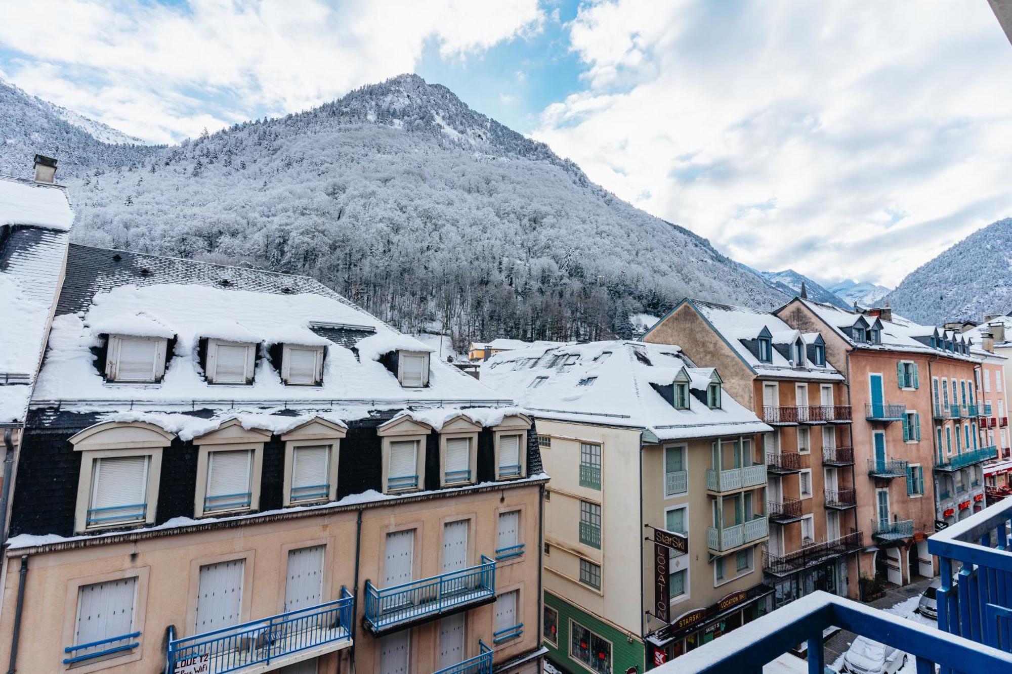 Garden & City Cauterets Balneo Aparthotel Exterior photo